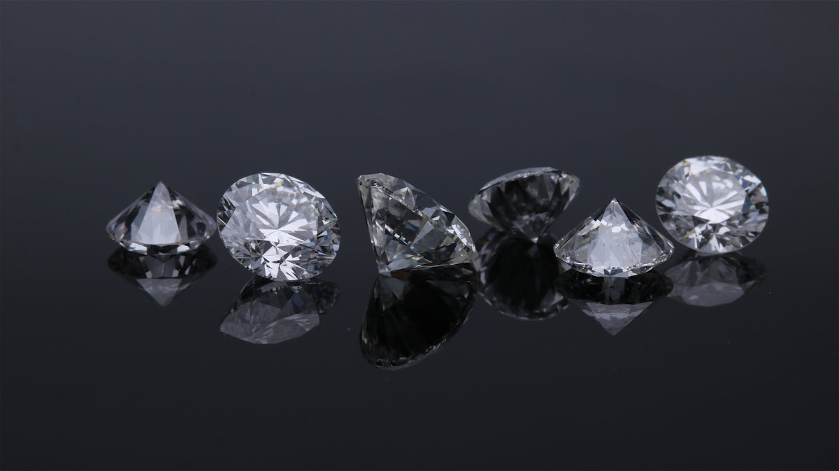 Why the Crystal Diamond Cut Necklace is the Perfect Gift for Your Soulmate
